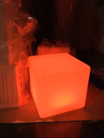 Светильник Куб 15 питание от сети 220В, RGB